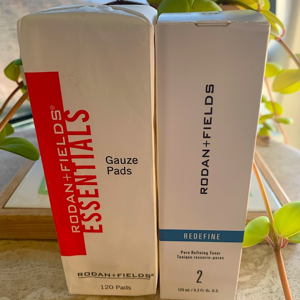 NIB💙Rodan + Fields💙Redefine Step 2 and GauzePads